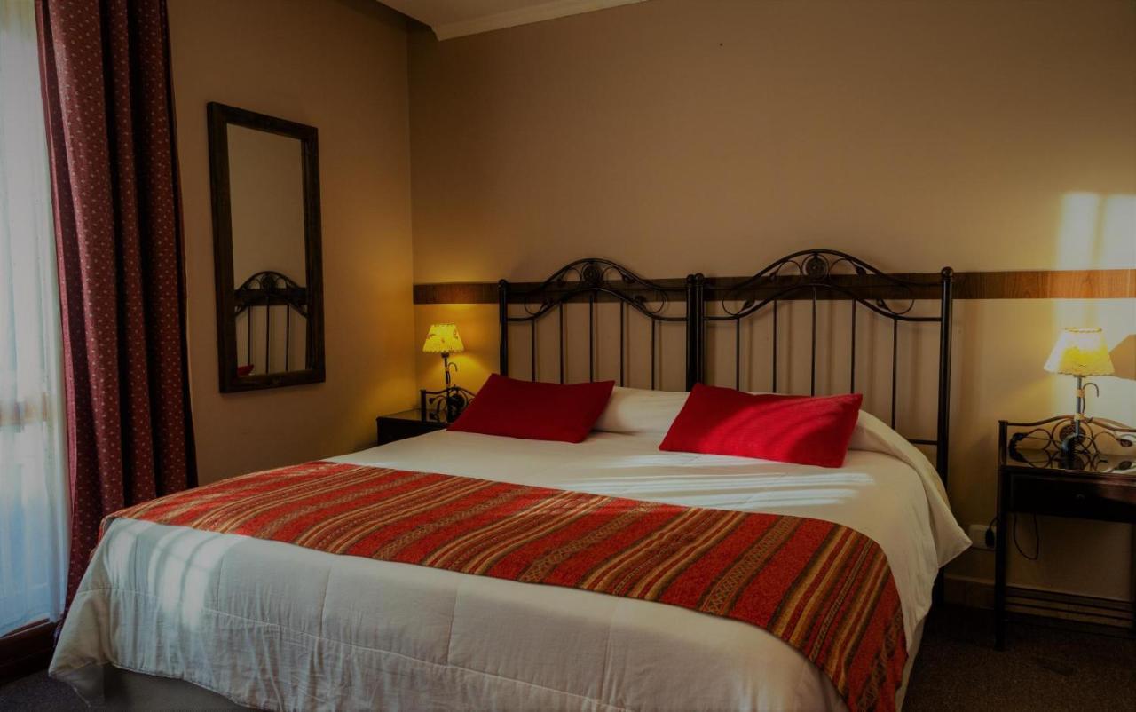 Don Pepe Hotel Y Cabanas El Calafate Eksteriør bilde